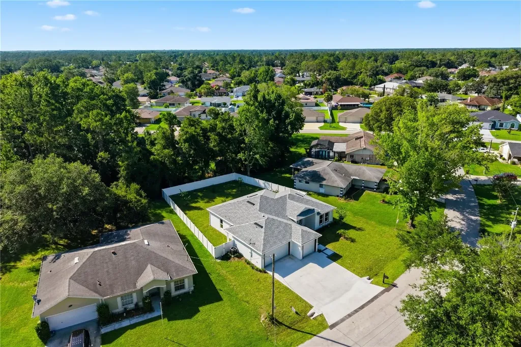 12 Perthshire Lane Palm Coast FL 32164