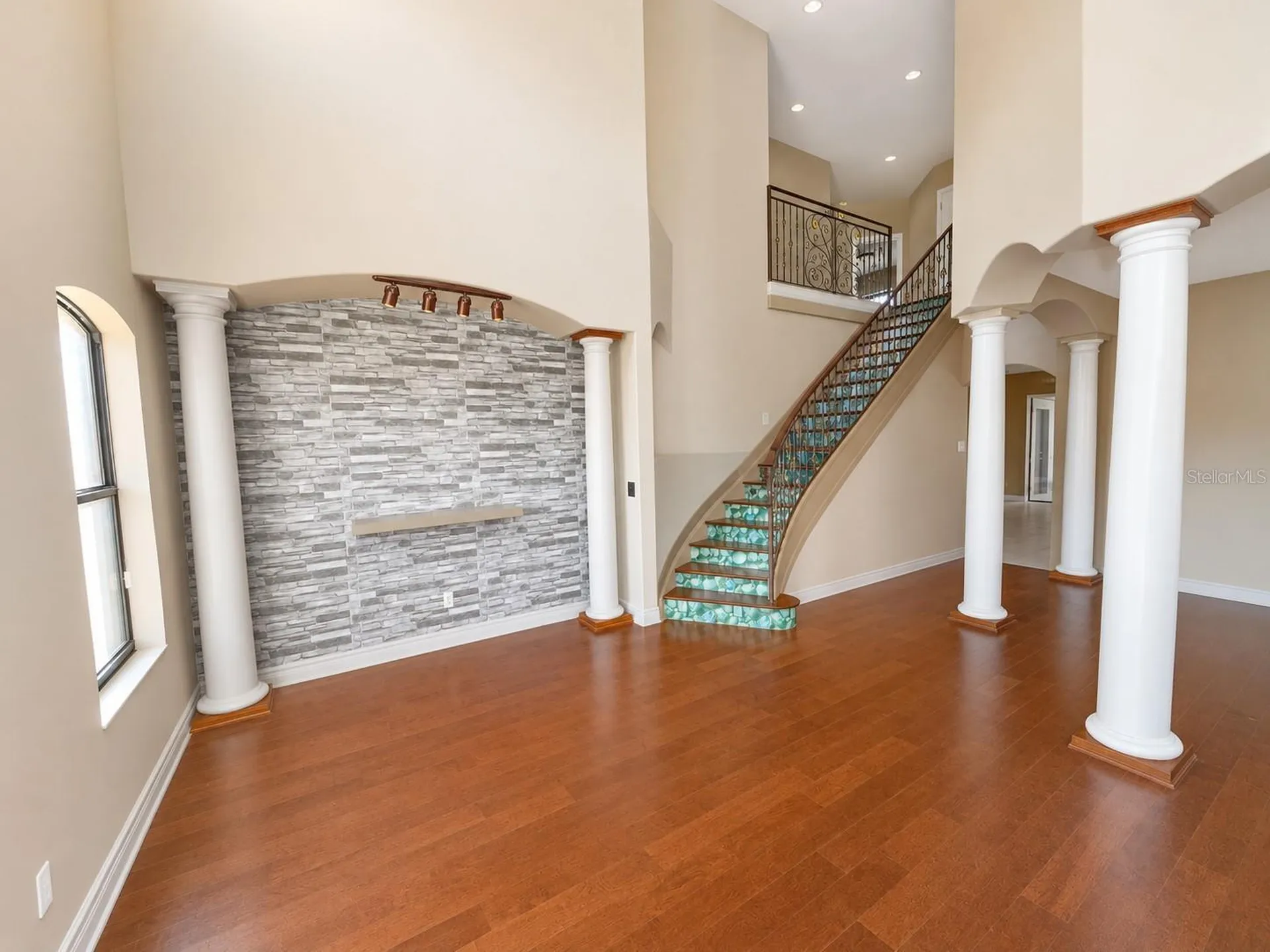 2807 Via Largo Court Kissimmee FL 34744