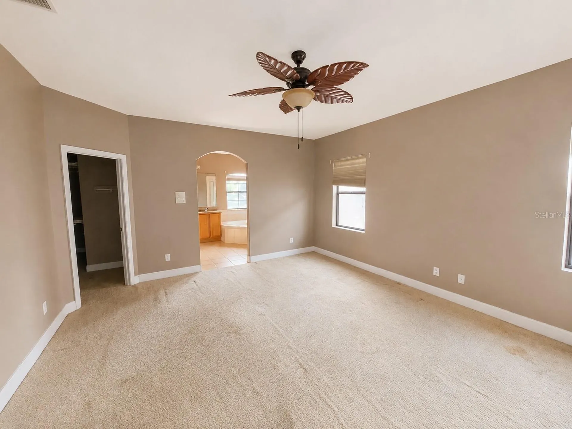 2807 Via Largo Court Kissimmee FL 34744