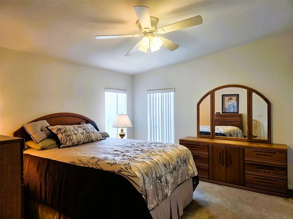 3324 Overcup Oak Terrace Sarasota FL 34237