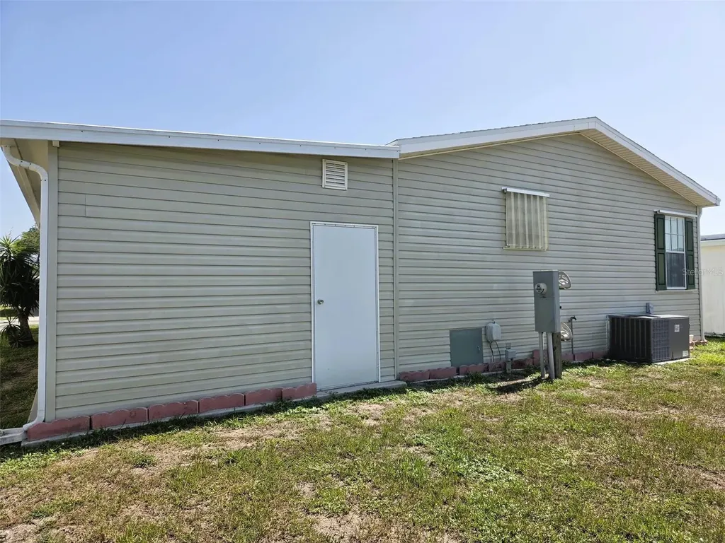 3324 Overcup Oak Terrace Sarasota FL 34237