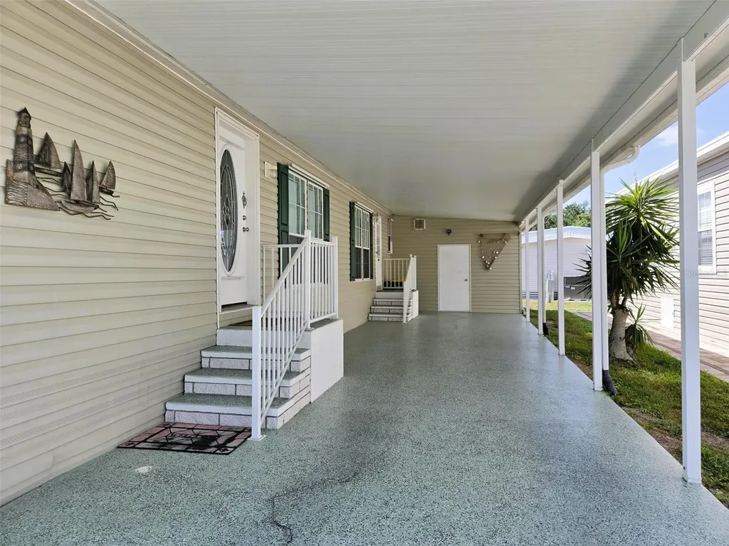 3324 Overcup Oak Terrace Sarasota FL 34237
