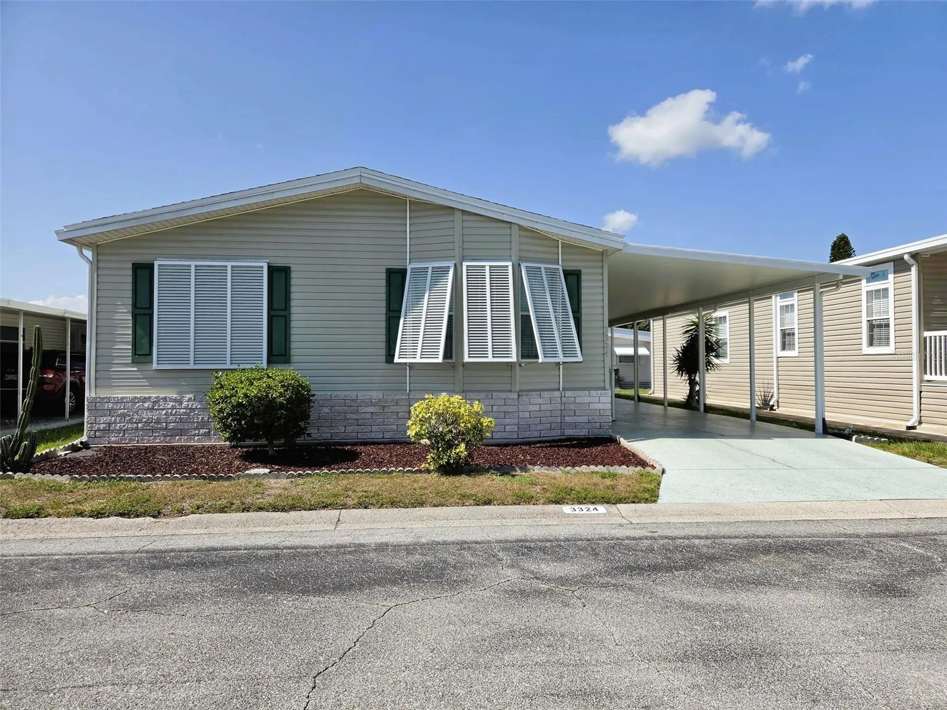3324 Overcup Oak Terrace Sarasota FL 34237