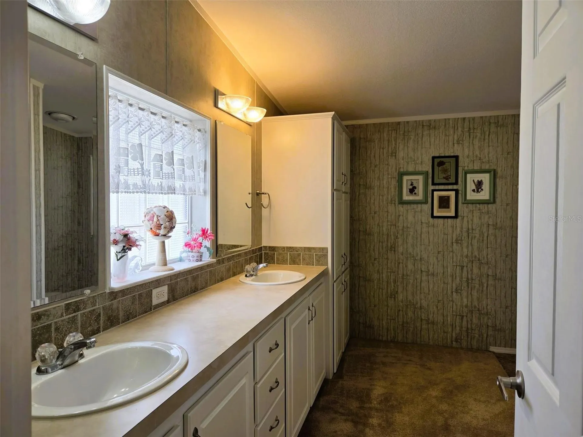 3324 Overcup Oak Terrace Sarasota FL 34237