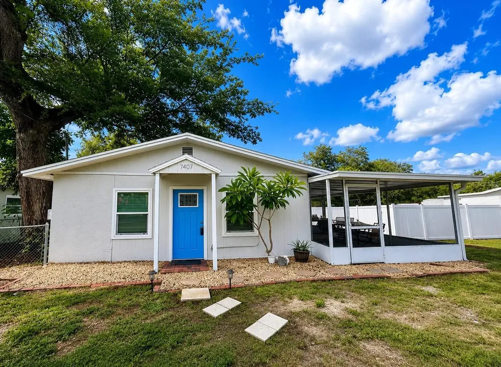 7407 Mount Vernon Road Tampa FL 33625