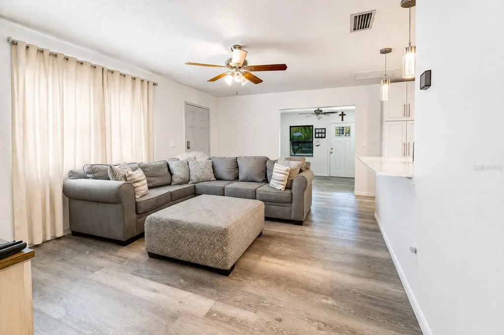 7407 Mount Vernon Road Tampa FL 33625