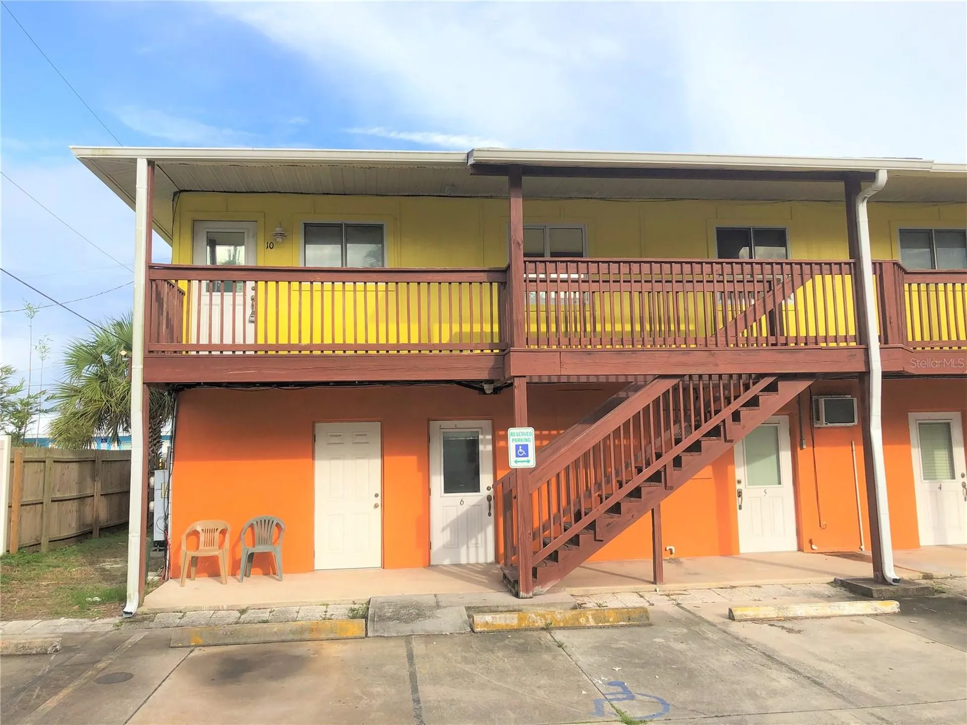 100 N Cooper Street New Smyrna Beach FL 32169
