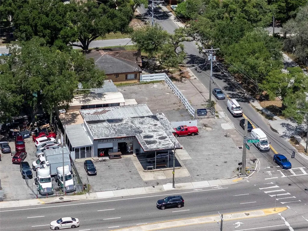 8624 N Florida Avenue Tampa FL 33604