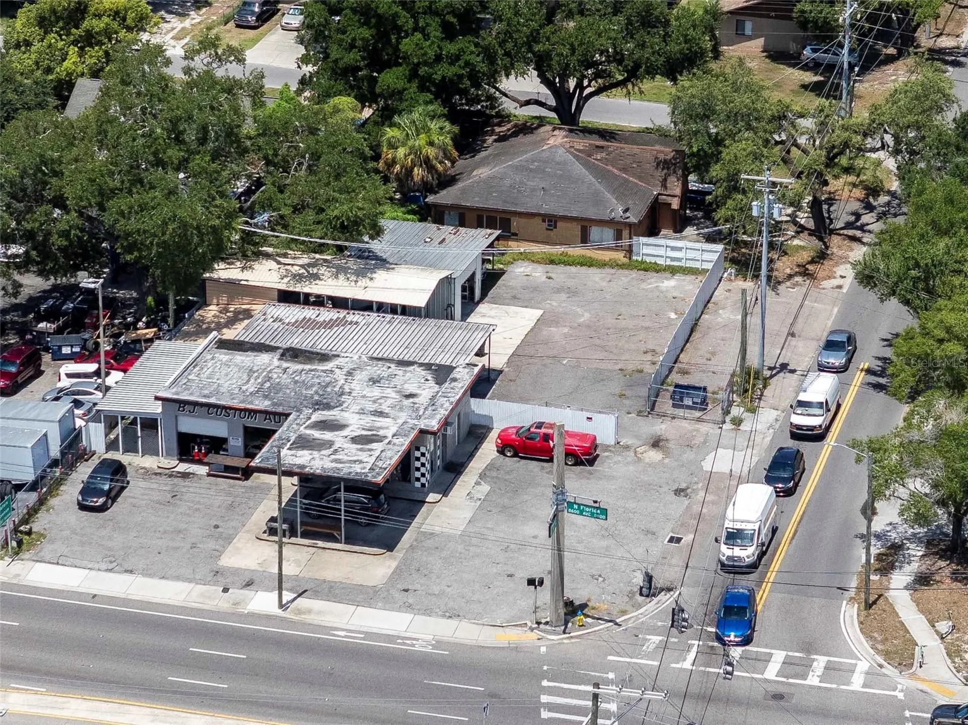 8624 N Florida Avenue Tampa FL 33604