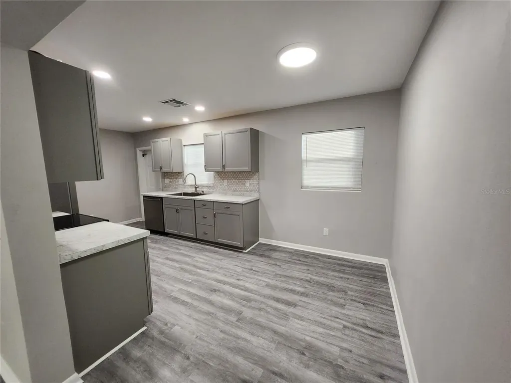 304 S Mercury Avenue Clearwater FL 33765