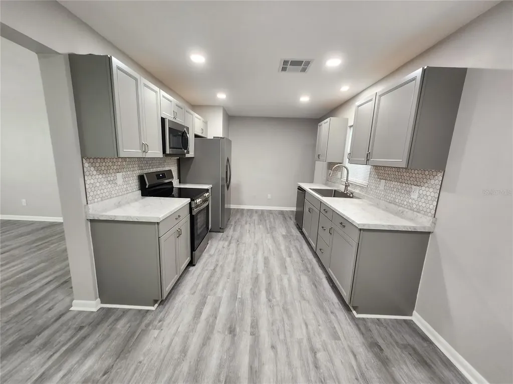 304 S Mercury Avenue Clearwater FL 33765