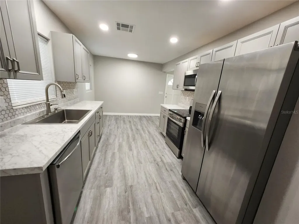 304 S Mercury Avenue Clearwater FL 33765
