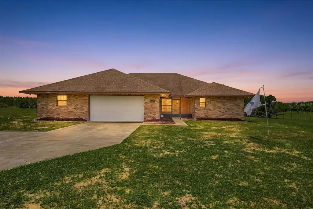 36343 Calhoun Road Eustis FL 32736