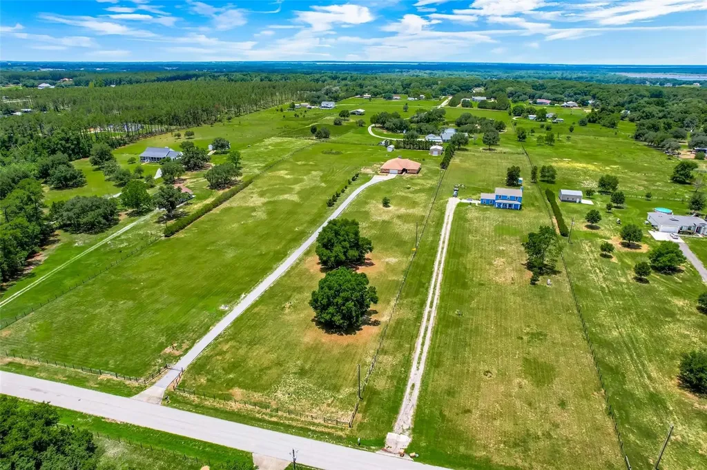 36343 Calhoun Road Eustis FL 32736