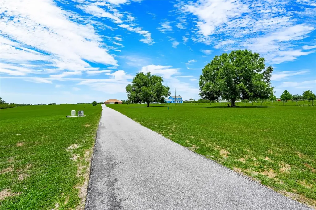 36343 Calhoun Road Eustis FL 32736