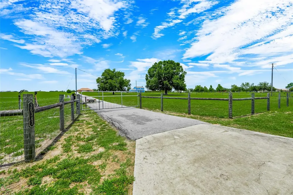 36343 Calhoun Road Eustis FL 32736