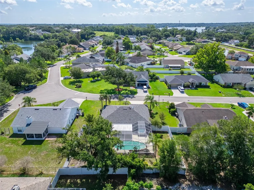 692 Jessanda Circle Lakeland FL 33813