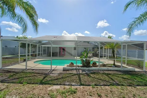 692 Jessanda Circle Lakeland FL 33813