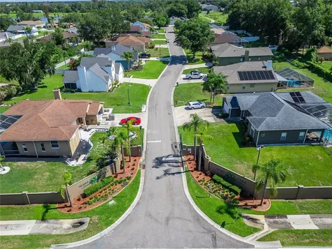 692 Jessanda Circle Lakeland FL 33813