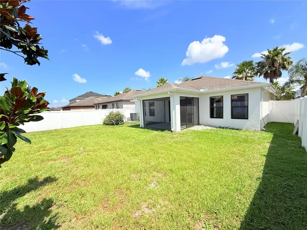 14323 Haddon Mist Drive Wimauma FL 33598