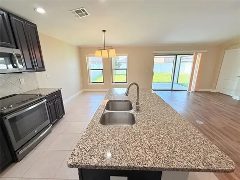 14323 Haddon Mist Drive Wimauma FL 33598