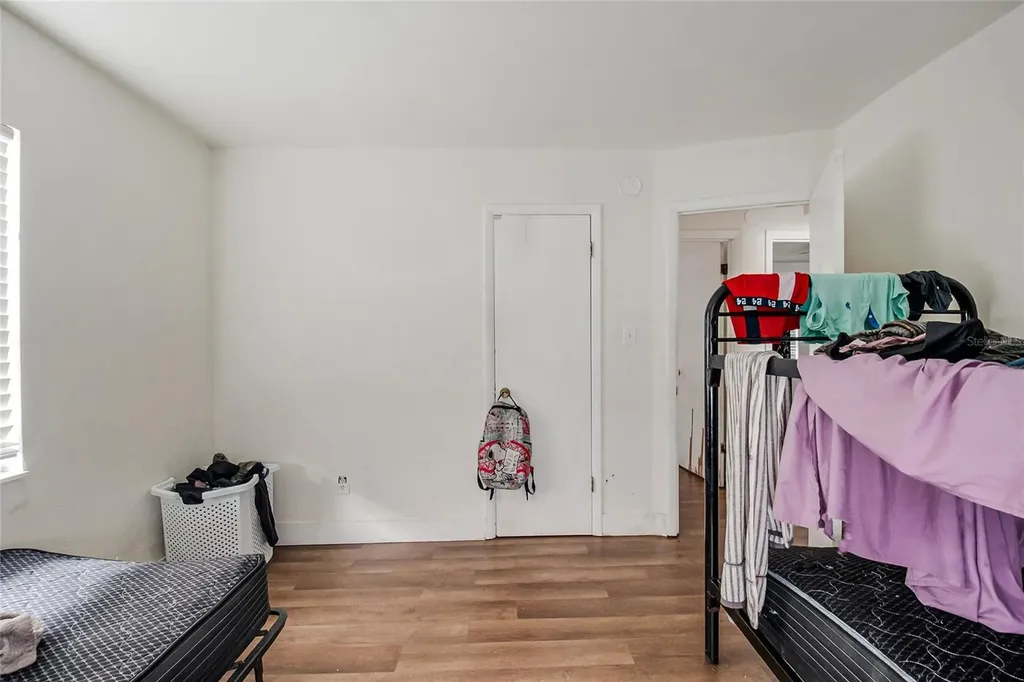 4135 Raleigh Street Orlando FL 32811