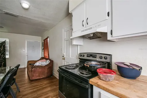 4135 Raleigh Street Orlando FL 32811