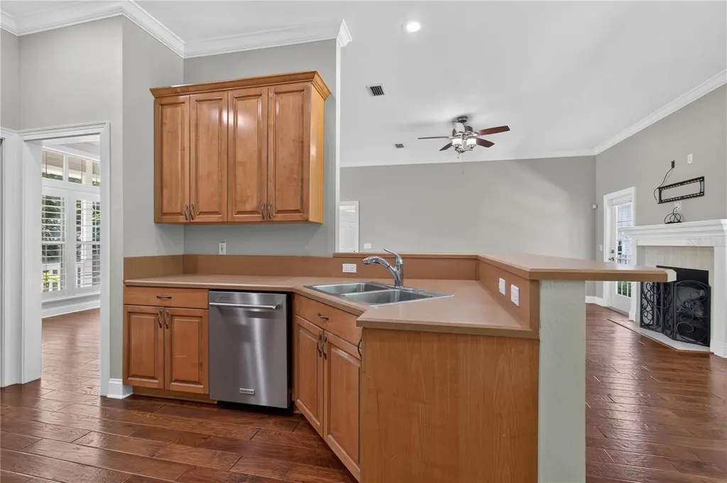 9219 NW 24 Lane Gainesville FL 32606