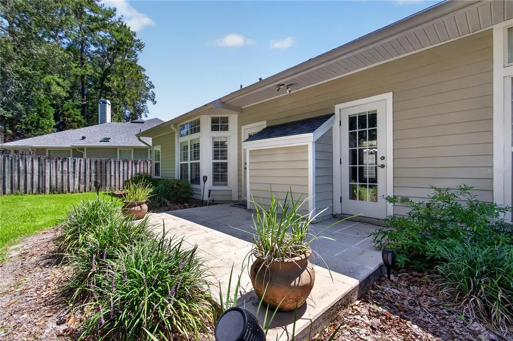 9219 NW 24 Lane Gainesville FL 32606