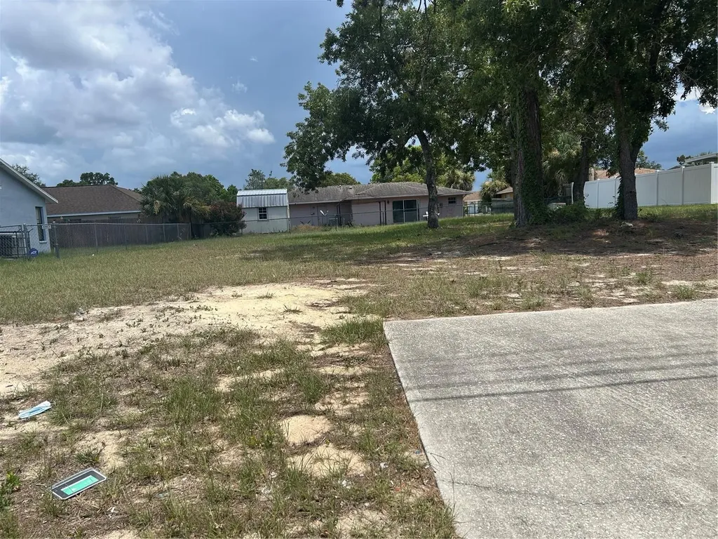 5470 Mariner Boulevard Spring Hill FL 34609