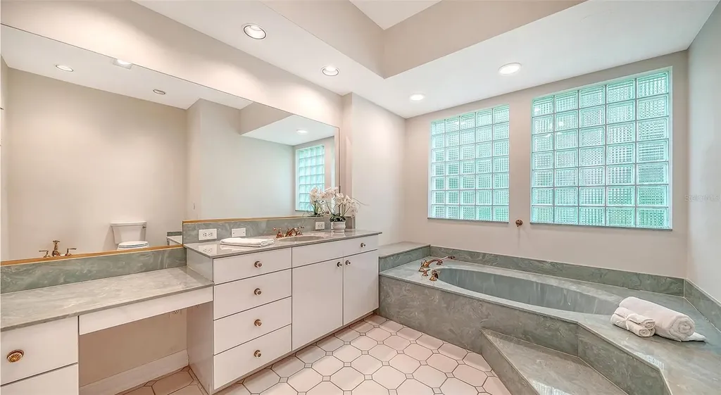 916 Macewen Drive Osprey FL 34229