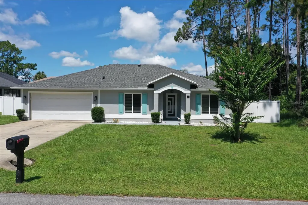 21 Lake Charles Lane Palm Coast FL 32137