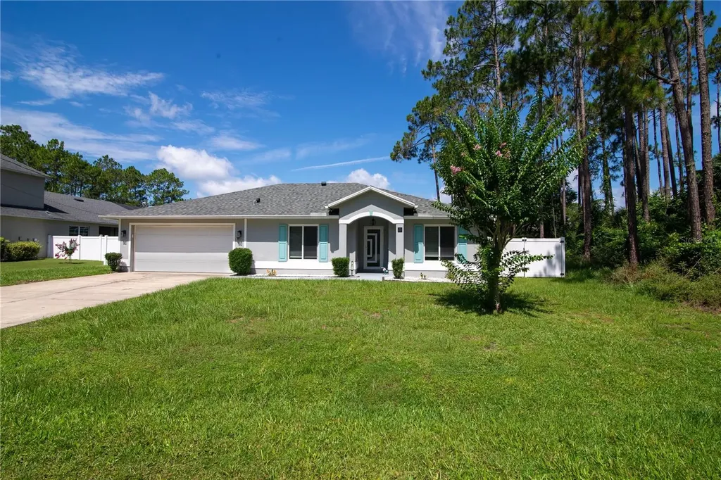 21 Lake Charles Lane Palm Coast FL 32137