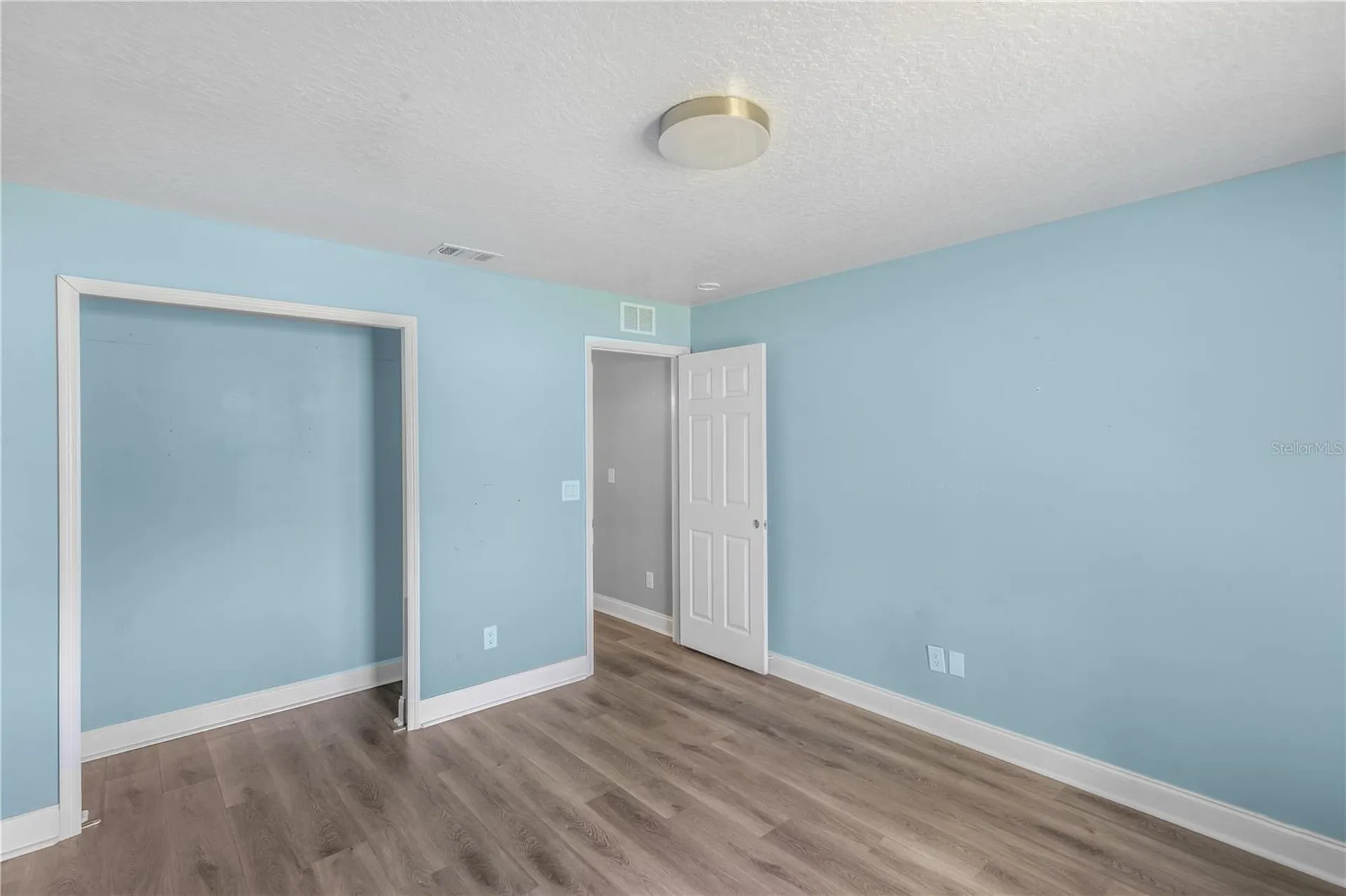 21 Lake Charles Lane Palm Coast FL 32137