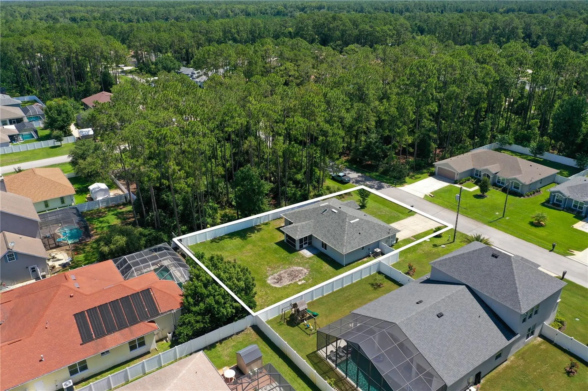 21 Lake Charles Lane Palm Coast FL 32137