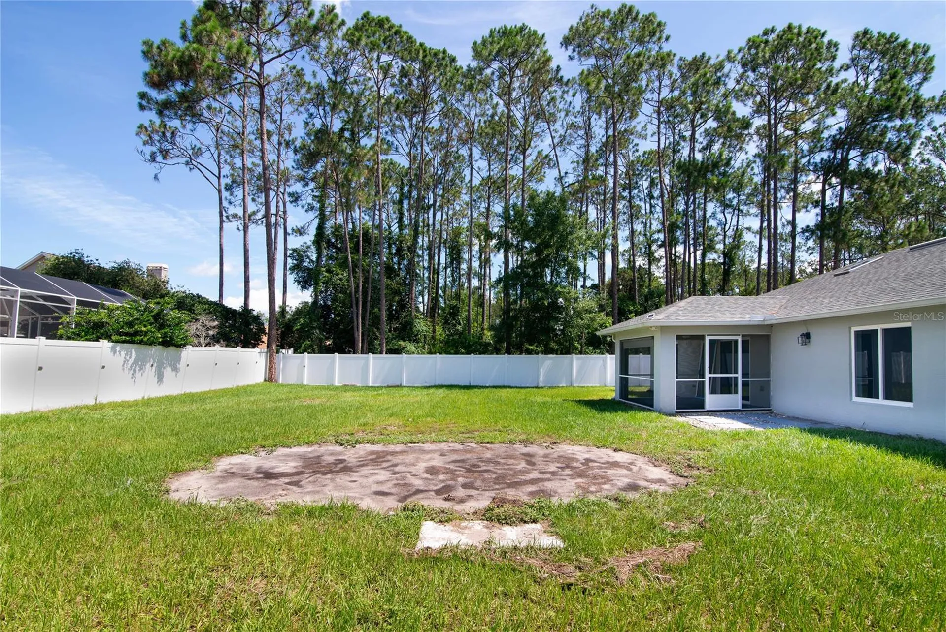 21 Lake Charles Lane Palm Coast FL 32137