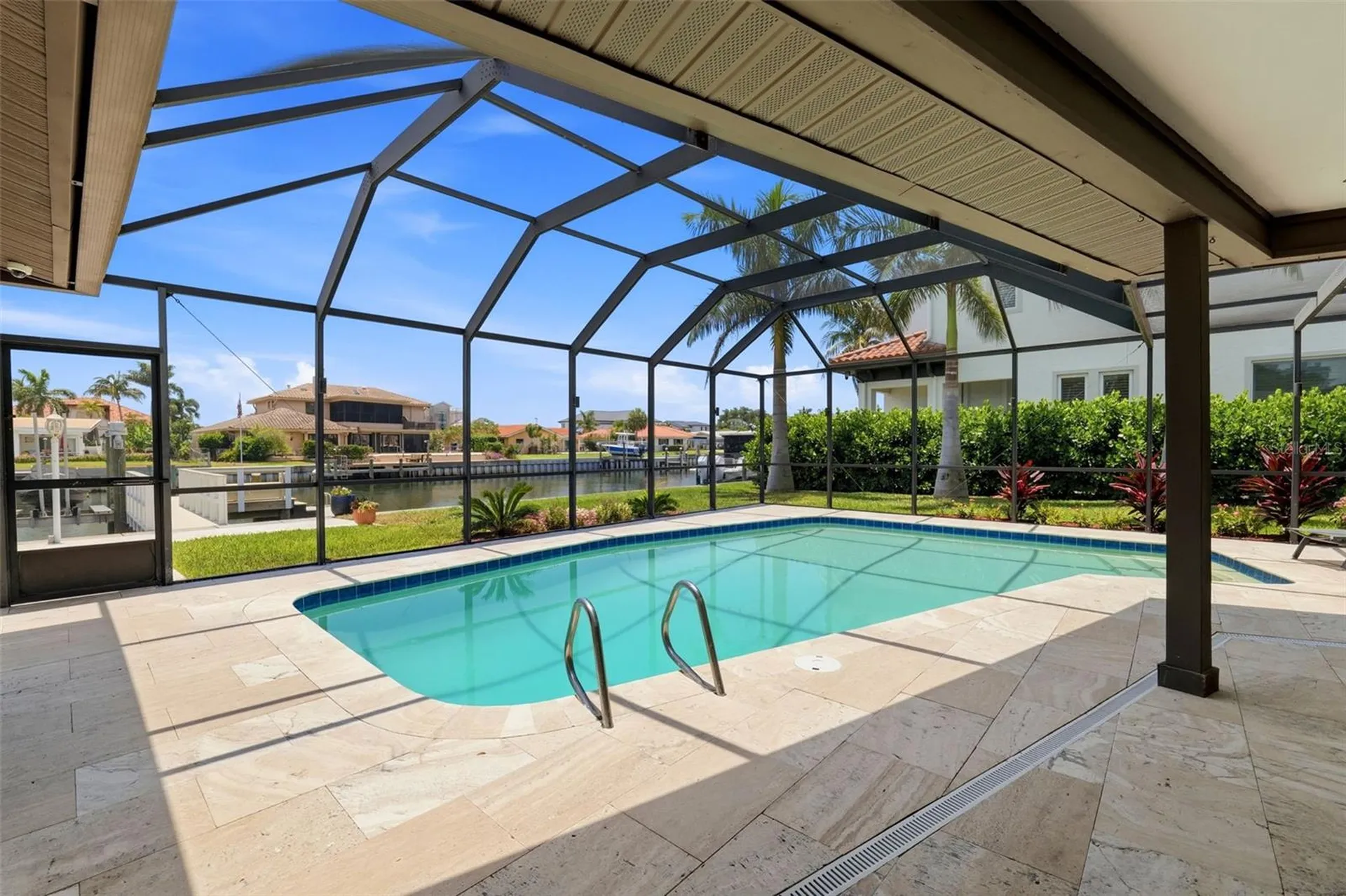 1974 Hawaii Avenue NE St Petersburg FL 33703