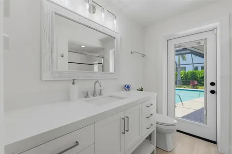 1974 Hawaii Avenue NE St Petersburg FL 33703
