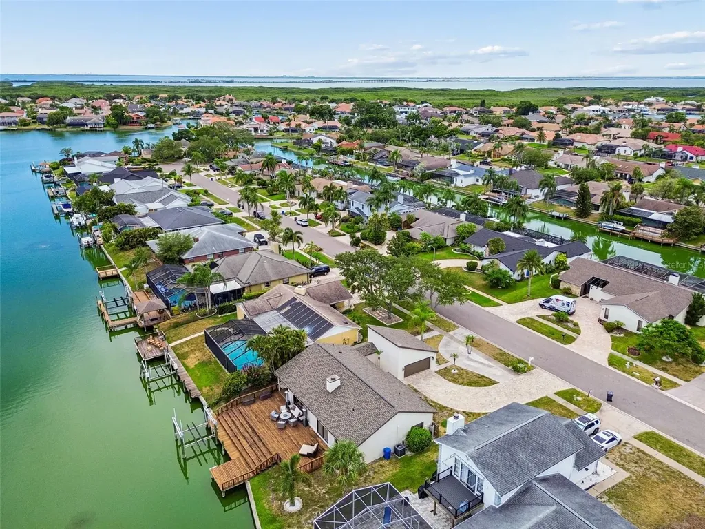 5821 Schooner Way Tampa FL 33615