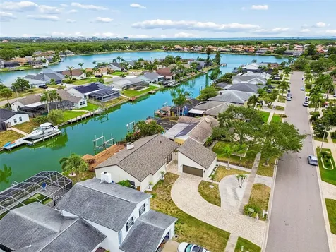 5821 Schooner Way Tampa FL 33615