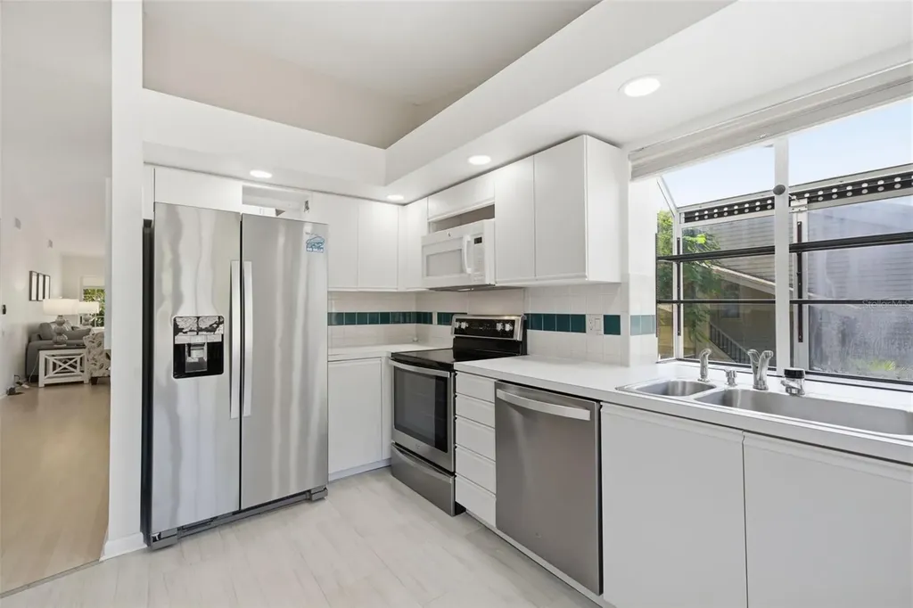 50 Pelican Place Clearwater FL 33756