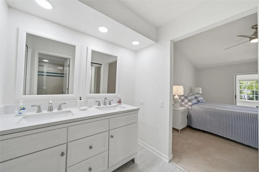 50 Pelican Place Clearwater FL 33756