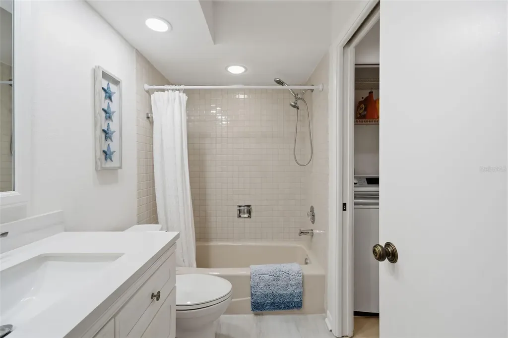 50 Pelican Place Clearwater FL 33756