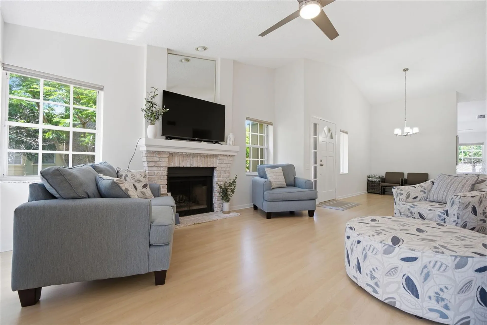 50 Pelican Place Clearwater FL 33756