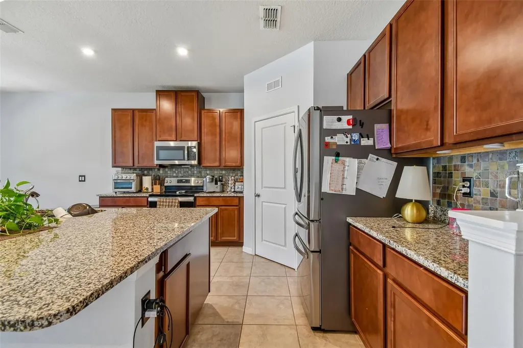 504 Affirmed Way Davenport FL 33837