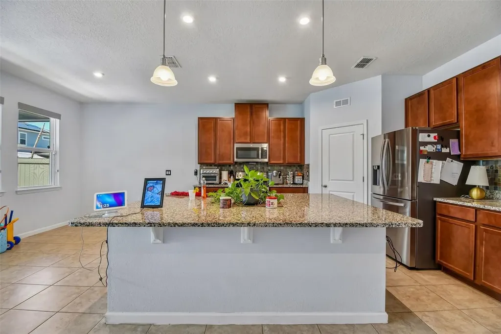504 Affirmed Way Davenport FL 33837