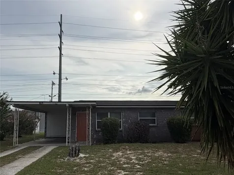 613 Carver Drive Lake Wales FL 33853