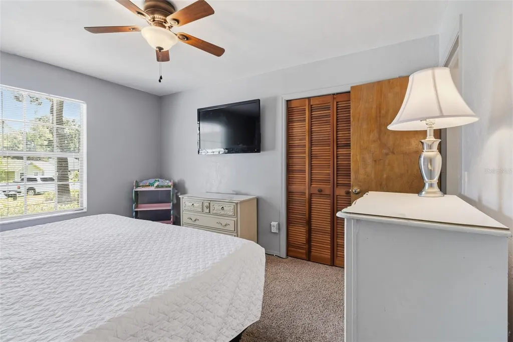 10959 NW 32nd Place Gainesville FL 32606