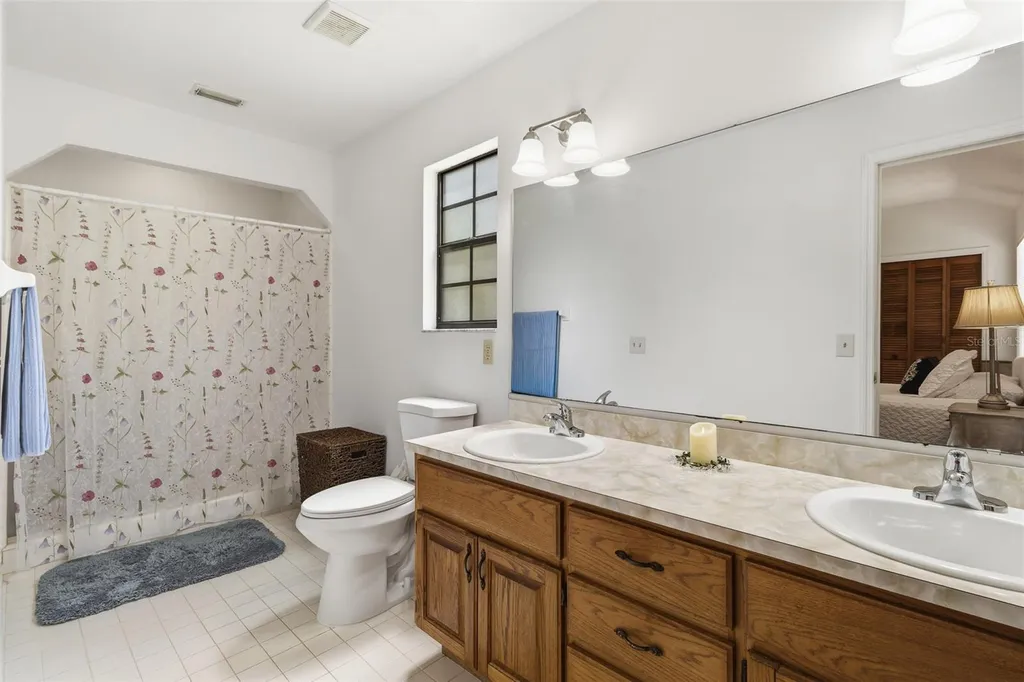 10959 NW 32nd Place Gainesville FL 32606
