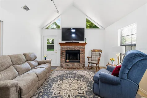 10959 NW 32nd Place Gainesville FL 32606